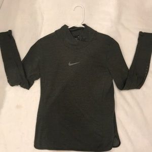 NIKE Long Sleeve